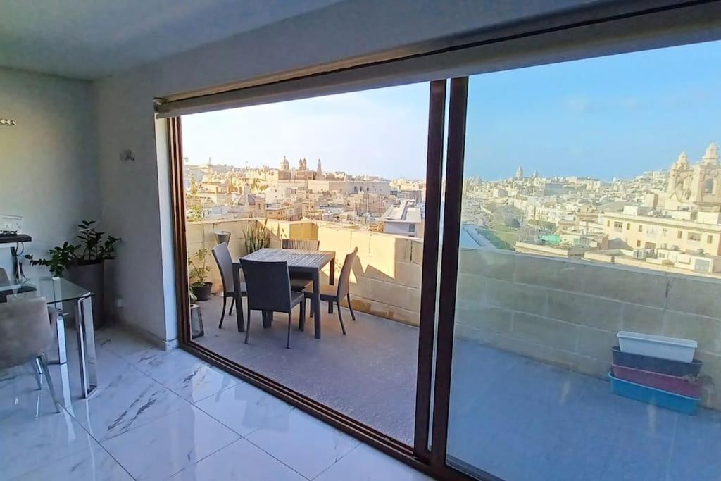 Ferienwohnung The View Penthouse Cospicua Exterior foto